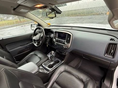 Used 2022 Chevrolet Colorado Z71 image 20