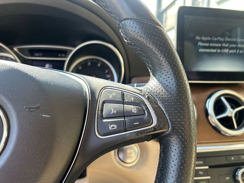 Used 2018 Mercedes-Benz GLA 250 4MATIC image 13