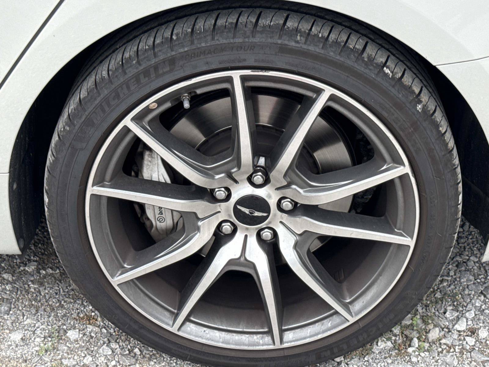 Used 2026 Genesis G70 2.5T AWD/4WD image 6