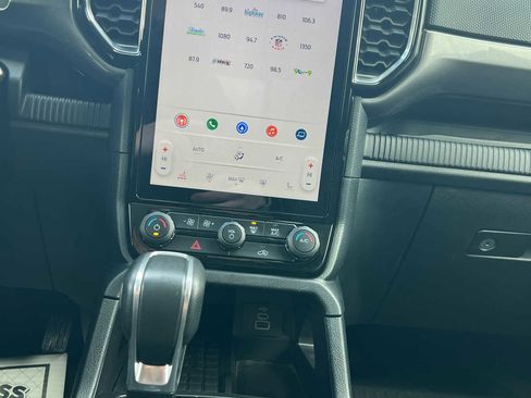 Used 2024 Ford Ranger XLT w/ FX4 Off-Road Package image 32