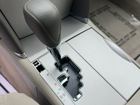 Used 2009 Toyota Camry XLE image 21