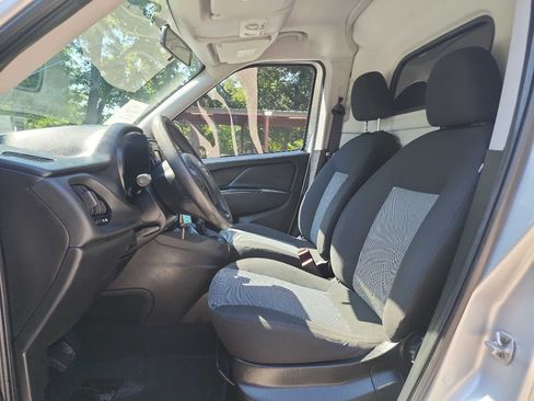 Used 2019 RAM ProMaster City Tradesman FWD image 14