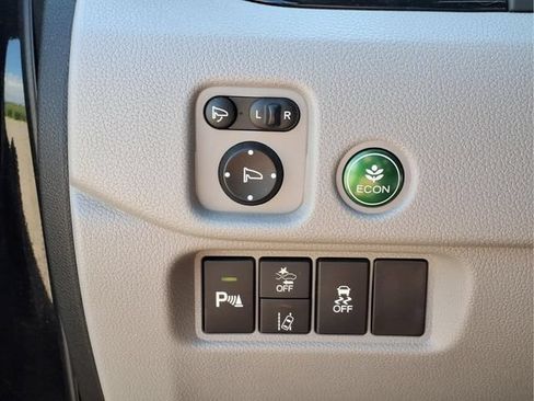 Used 2019 Honda Pilot Elite image 15