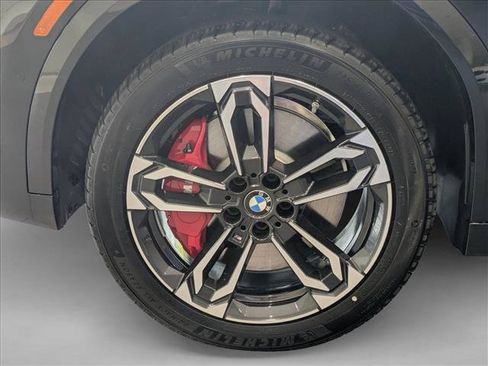 New 2026 BMW X2 xDrive28i w/ Technology Package AWD/4WD image 10