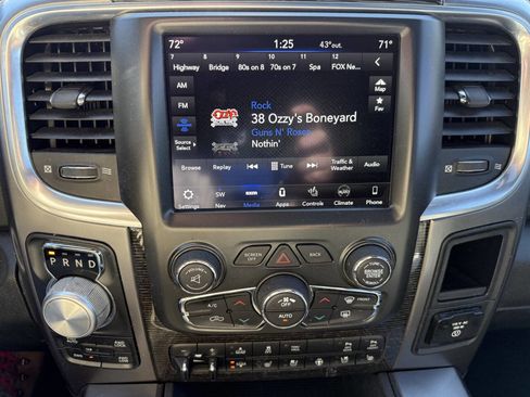 Used 2018 RAM 1500 Limited image 10