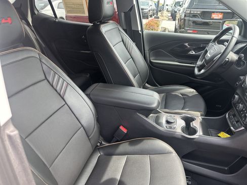 Used 2023 GMC Terrain AT4 w/ Infotainment Package II image 29