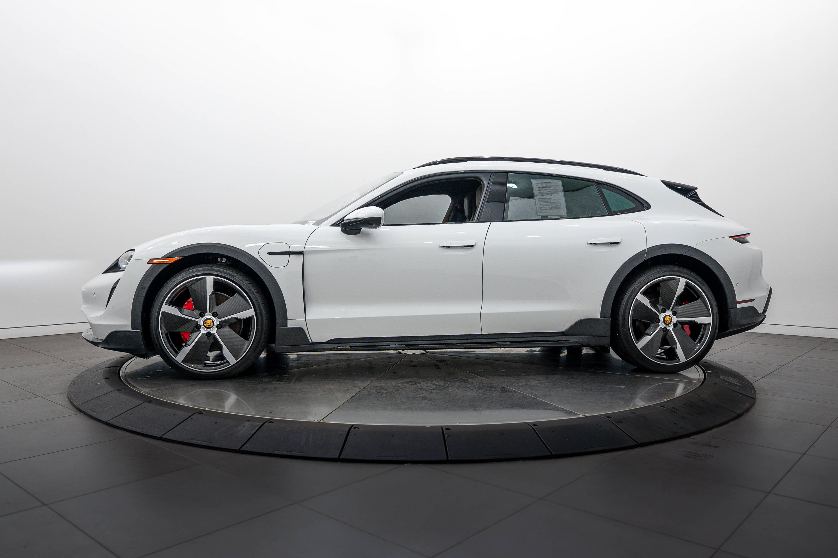 Certified 2023 Porsche Taycan 4S AWD/4WD image 2