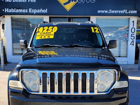 Used 2012 Jeep Liberty Sport image 3