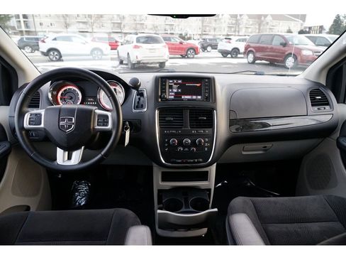 Used 2017 Dodge Grand Caravan SE w/ Power Window Group image 24