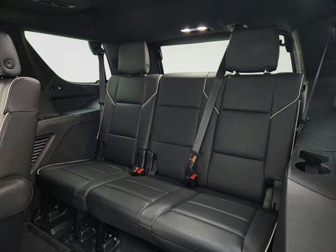 Used 2021 Cadillac Escalade Sport w/ Driver Assist Tech Package AWD/4WD image 29