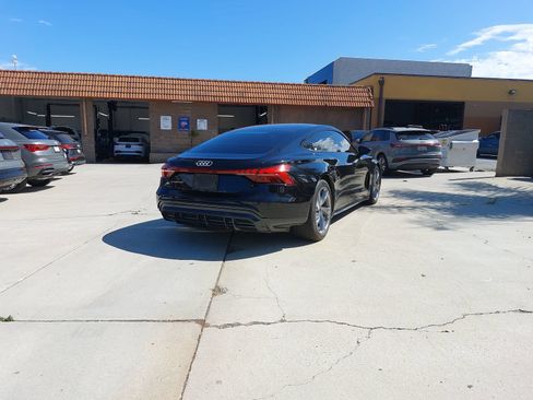 Used 2023 Audi e-tron GT Premium Plus AWD/4WD image 3
