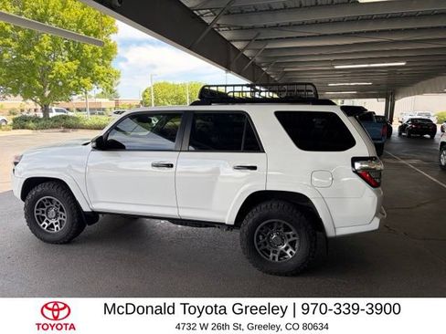 Used 2020 Toyota 4Runner Venture w/ Moonroof Package AWD/4WD image 8