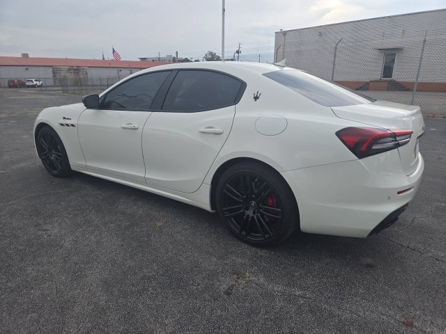 Used 2023 Maserati Ghibli Modena RWD image 6