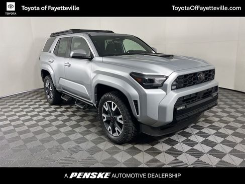Used 2026 Toyota 4Runner TRD Sport AWD/4WD image 15
