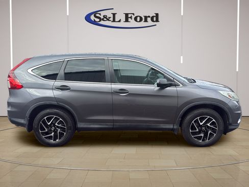 Used 2016 Honda CR-V SE image 9