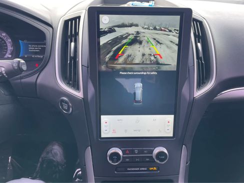 Used 2022 Ford Edge SEL w/ Convenience Package image 22