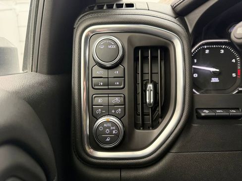 Used 2020 GMC Sierra 2500 Denali w/ Denali Ultimate Package AWD/4WD image 33