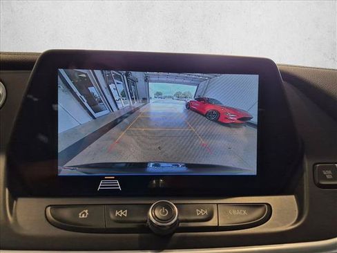 Used 2020 Chevrolet Blazer LT FWD image 10