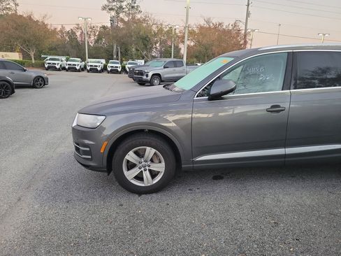 Used 2019 Audi Q7 2.0T Premium Plus w/ Premium Plus Package image 2