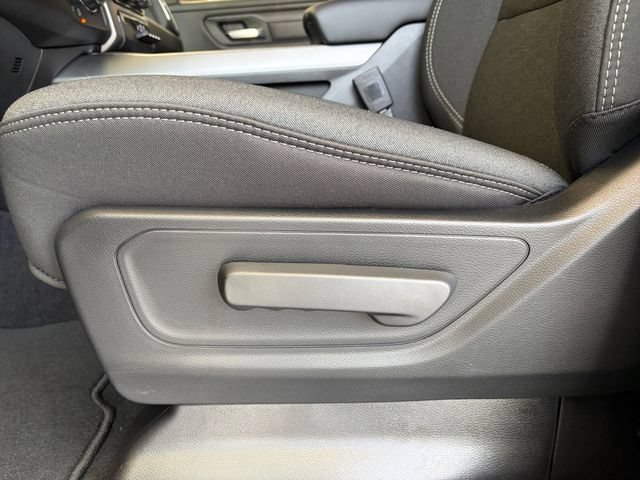 New 2026 RAM 1500 Express AWD/4WD image 18