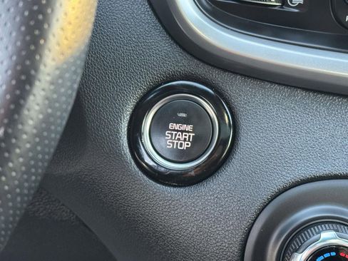 Used 2019 Kia Sorento SX image 15