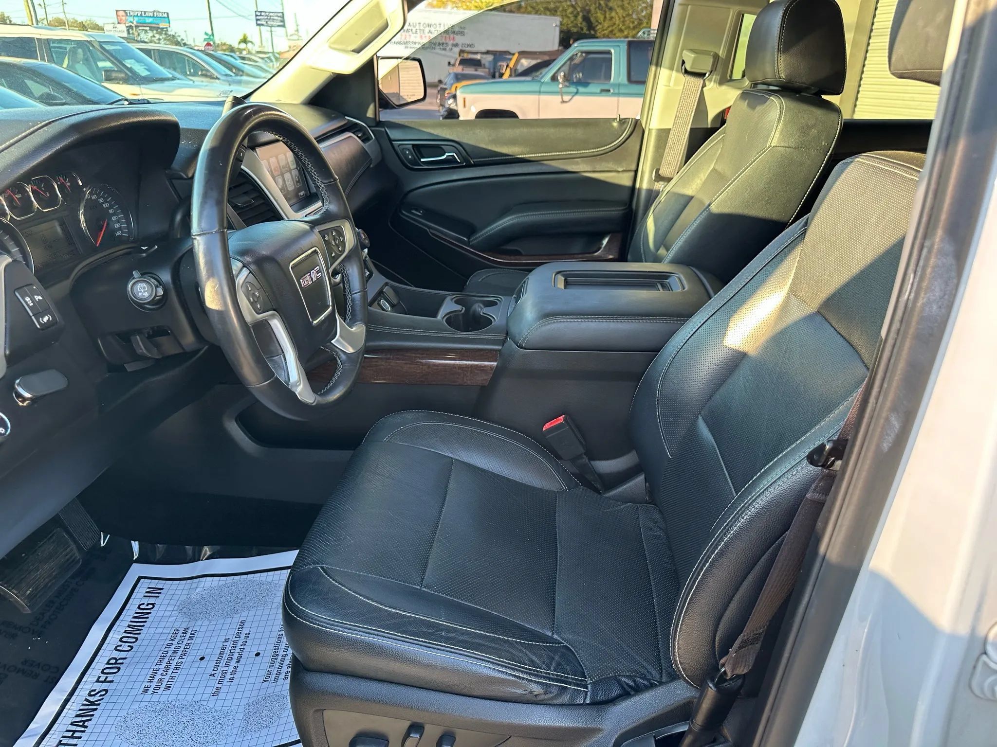 Used 2017 GMC Yukon SLE w/ Convenience Package RWD image 36