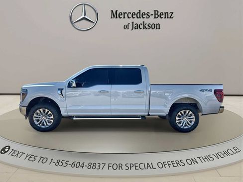 Used 2024 Ford F150 Lariat w/ Tow/Haul Package AWD/4WD image 2