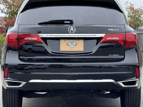 Used 2020 Acura MDX w/ Technology Package image 3