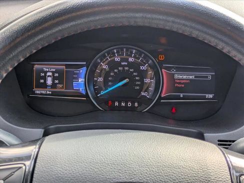 Used 2017 Ford Explorer Sport image 10