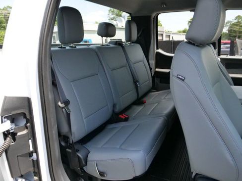 Used 2025 Ford F250 XL RWD image 30