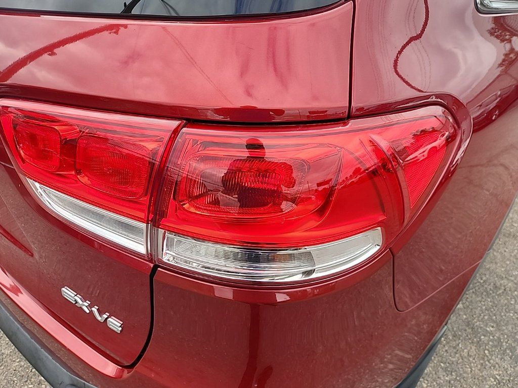 Used 2017 Kia Sorento EX FWD image 14
