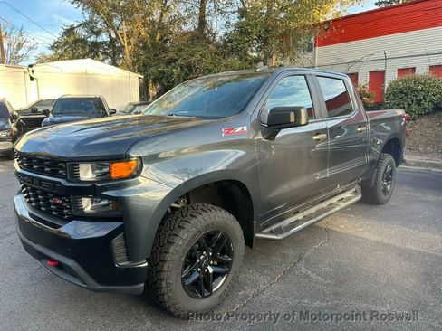 Used 2020 Chevrolet Silverado 1500 Custom Trail Boss w/ Custom Convenience Package image 8