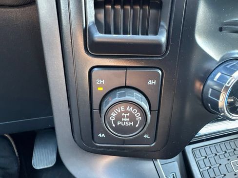 Used 2024 Ford F150 Lariat w/ Equipment Group 502A High AWD/4WD image 22
