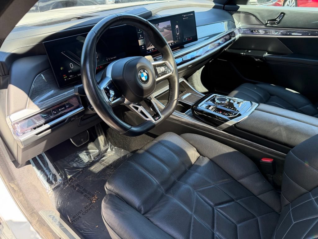 Used 2024 BMW 740i RWD image 24