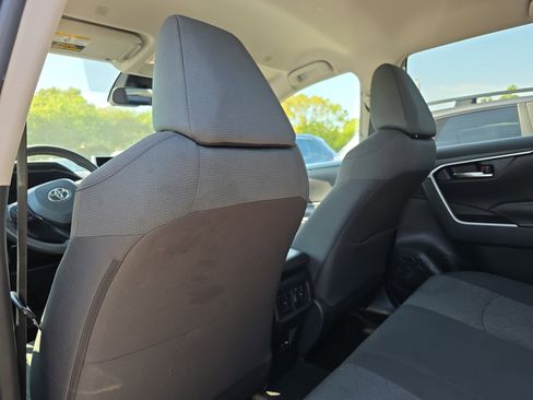 Used 2024 Toyota RAV4 XLE image 12