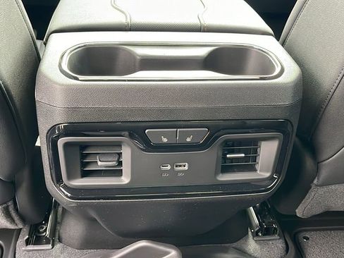 New 2026 GMC Sierra 2500 AT4 w/ AT4 Premium Plus Package image 18