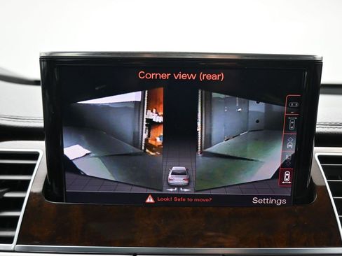 Used 2015 Audi A8 4.0T w/ Premium Package image 21