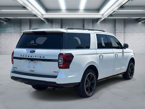 Used 2023 Ford Expedition Max Limited AWD/4WD image 31