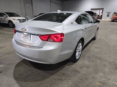 Used 2016 Chevrolet Impala LT w/ Convenience Package FWD image 10