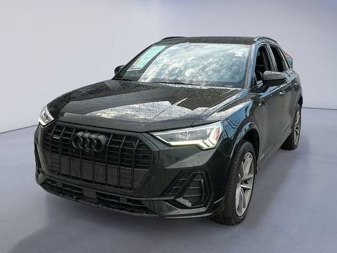 Used 2024 Audi Q3 2.0T Premium Plus w/ Premium Plus Package AWD/4WD image 1