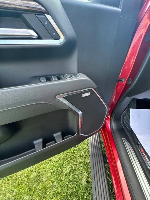 Used 2025 Chevrolet Silverado 1500 RST AWD/4WD image 18