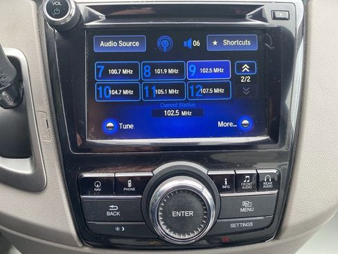 Used 2015 Honda Odyssey Touring image 43