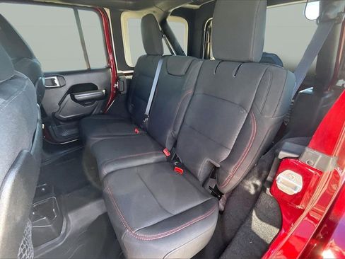 Used 2021 Jeep Wrangler Unlimited Rubicon image 21