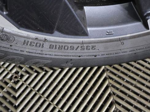 Used 2024 Nissan Rogue SV AWD/4WD image 19