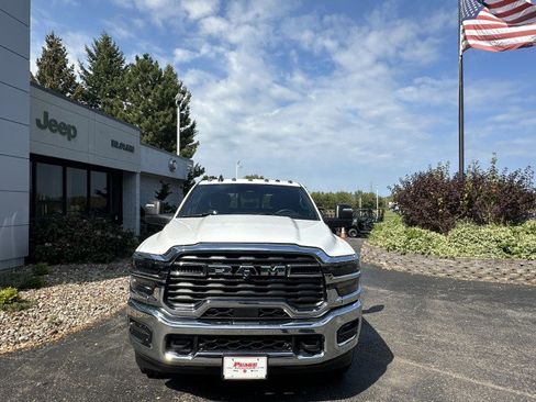 New 2025 RAM 2500 Tradesman image 9