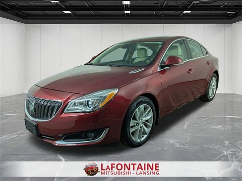 Used 2017 Buick Regal Premium w/ Driver Confidence Package #2 image 1