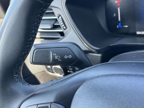 Used 2024 Ford Escape Active FWD image 18