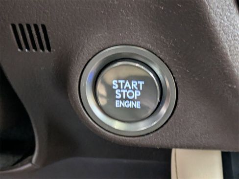 Used 2020 Lexus RX 350L FWD w/ Premium Package image 22