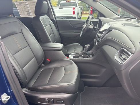 Used 2023 Chevrolet Equinox Premier image 19