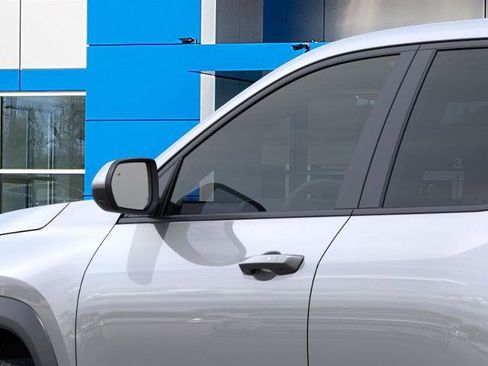 New 2026 Chevrolet Equinox LT image 12